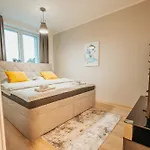 Citybeat Apartments, 400m From The Square Daire *