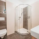 Citybeat Apartments, 400m From The Square Daire