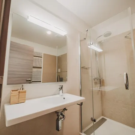 Citybeat Apartments, 400m From The Square Plzeň