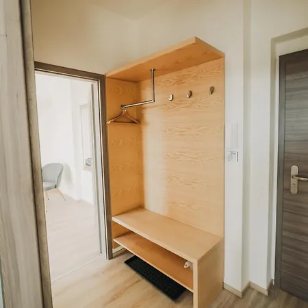 Citybeat Apartments, 400m From The Square Plzeň