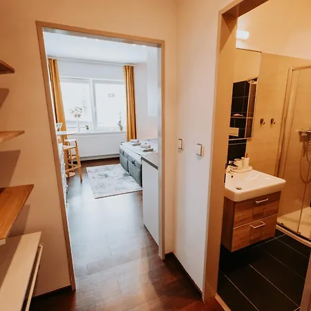 Citybeat Apartments, 400m From The Square Apartman *