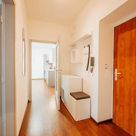 Citybeat Apartments, 400m From The Square * Plzen