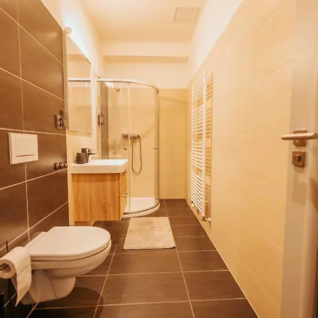Citybeat Apartments, 400m From The Square * Plzen
