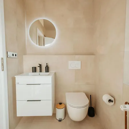 Citybeat Apartments, 400m From The Square Apartman Plzeň