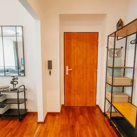 Apartment Citybeat Apartments, 400m From The Square *