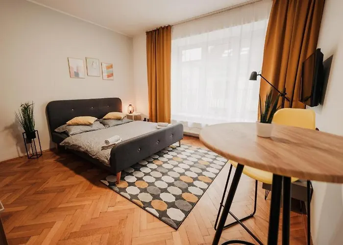 Citybeat Apartments, 400m From The Square Plzeň