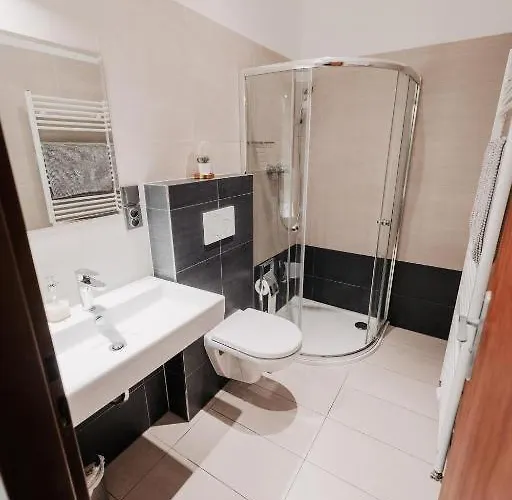 Citybeat Apartments, 400m From The Square * プルゼニ