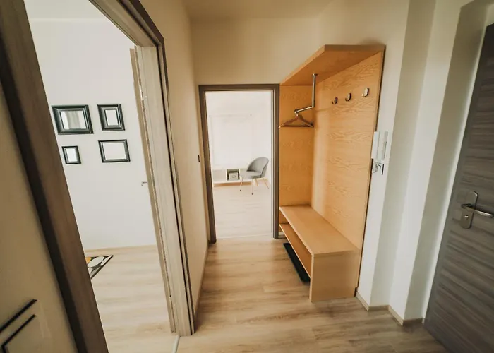 Citybeat Apartments, 400m From The Square *