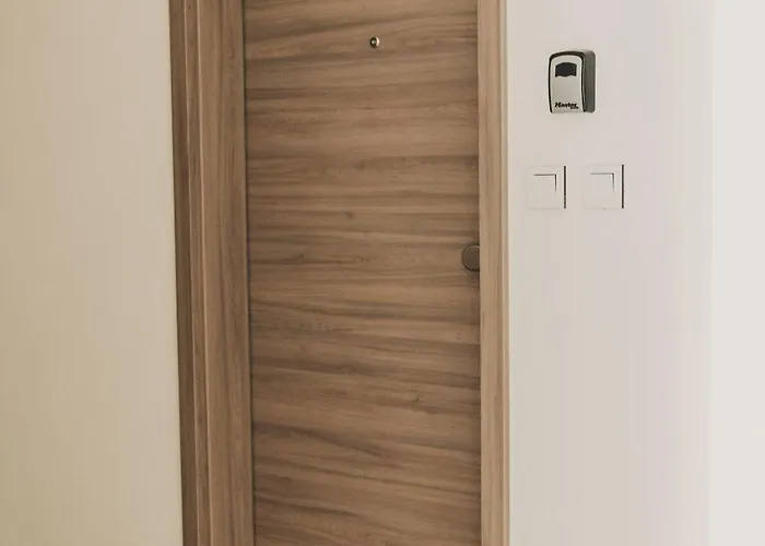 Citybeat Apartments, 400m From The Square アパート