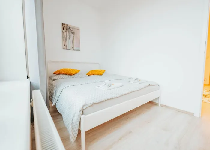 Citybeat Apartments, 400m From The Square アパート プルゼニ