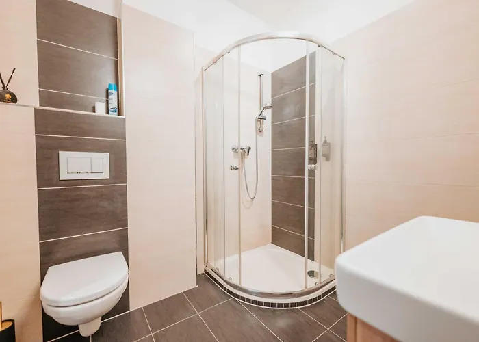 Citybeat Apartments, 400m From The Square アパート