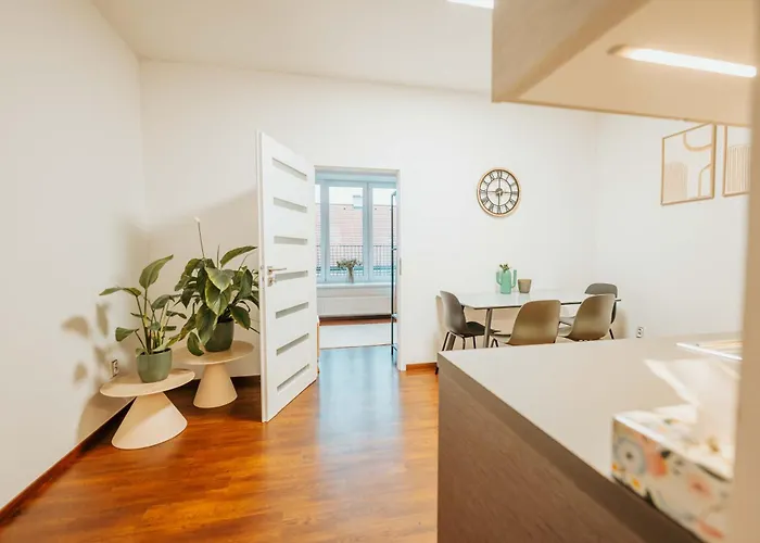 Citybeat Apartments, 400m From The Square アパート *