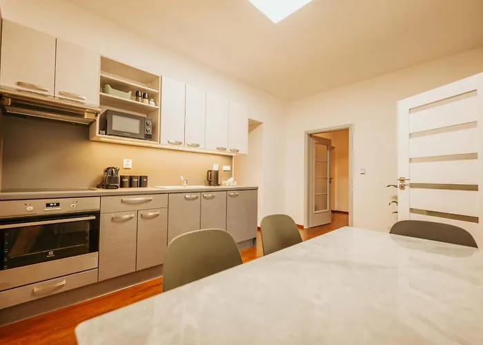 アパート Citybeat Apartments, 400m From The Square プルゼニ