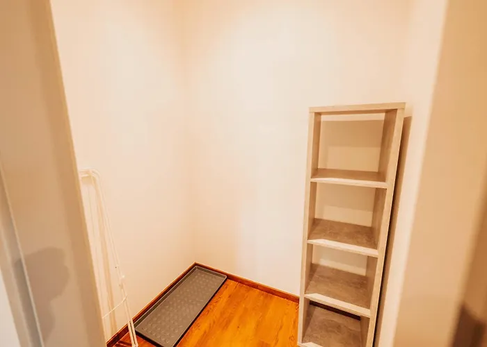 公寓 Citybeat Apartments, 400m From The Square *