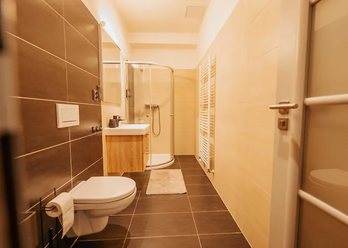 Citybeat Apartments, 400m From The Square * プルゼニ