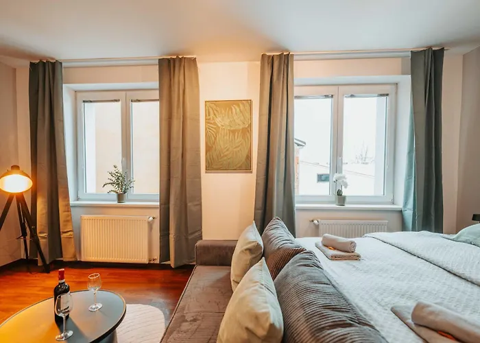 Citybeat Apartments, 400m From The Square Plzeň